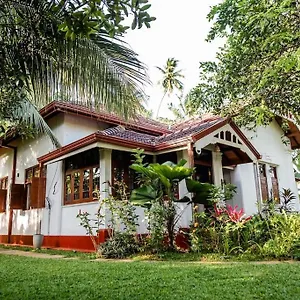 Colonial Kandy